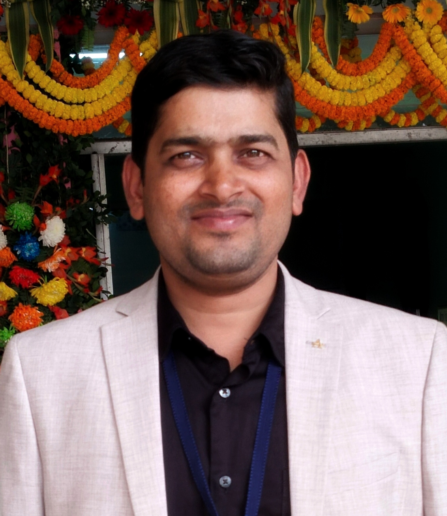 Dr.Ratneswar  Poddar (Stage II)